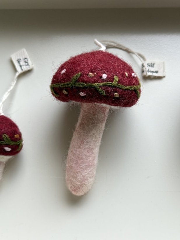 Plstěné houby - výběr ze tří typů - Typ : Muchomůrka domeček